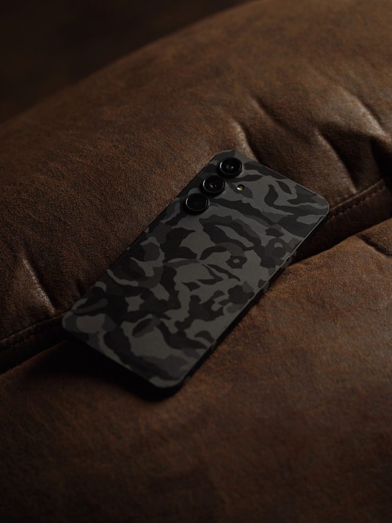 exacoat galaxy a55 black camo gallery 2