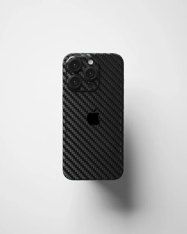 [Carbon Fiber Black]
Slide to see texture in macro view 👁
.
#exacoat #iPhone #MacBook #iPad #Samsung #Xiaomi #Poco #Pixel #Asus