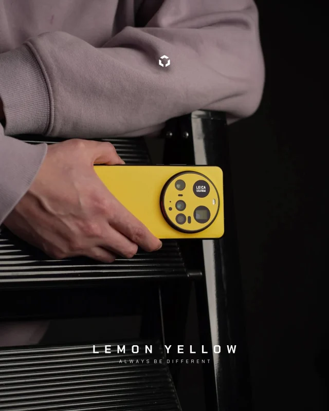 When your phone skin needs more cutouts than a Swiss cheese 🧀 thanks to all those sensors, mics, and cameras on the Xiaomi 15 Ultra.
