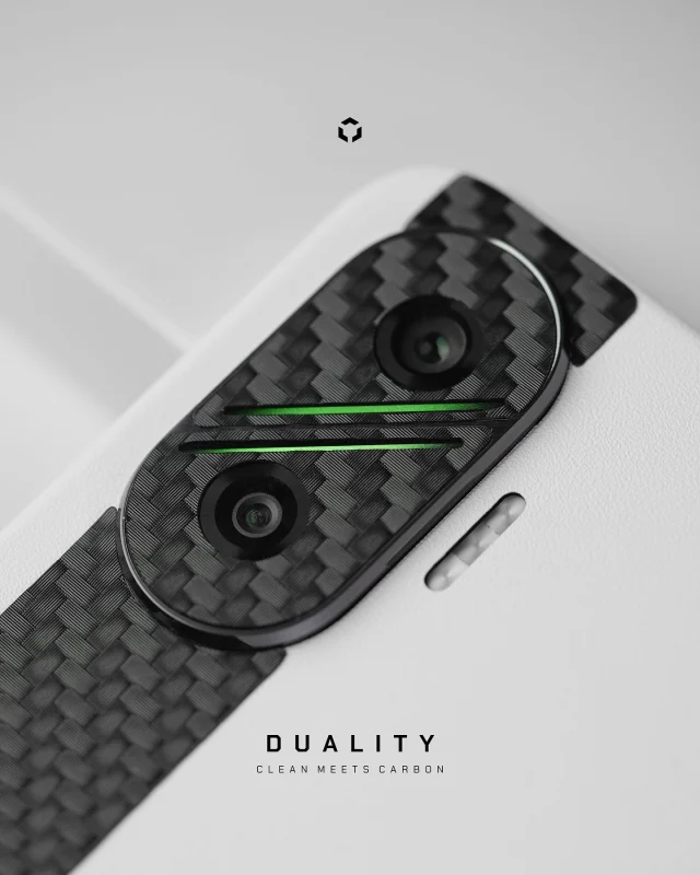 You asked (more like demanded) and we delivered! Say hello to the Poco F7's sleek new look: matte white skin and carbon fiber black accent 🔥

#exacoat #pocof7